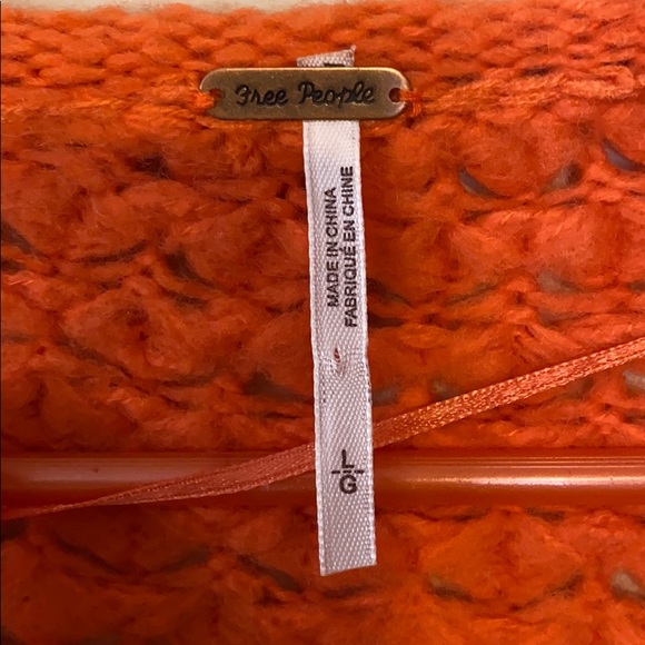 NWOT free people sweater - Picture 2 of 2